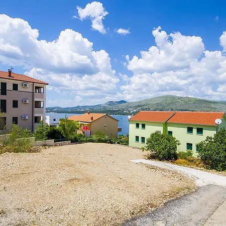 Pava