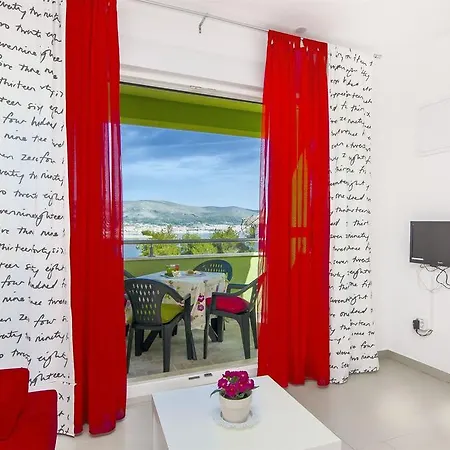 Pava Donji Okrug (Ciovo)