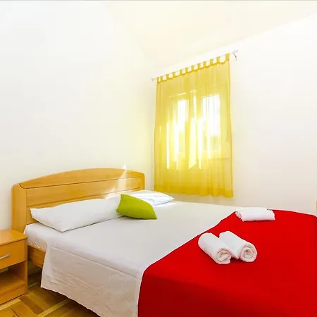 Pava * Donji Okrug (Ciovo)