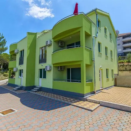 Pava Donji Okrug